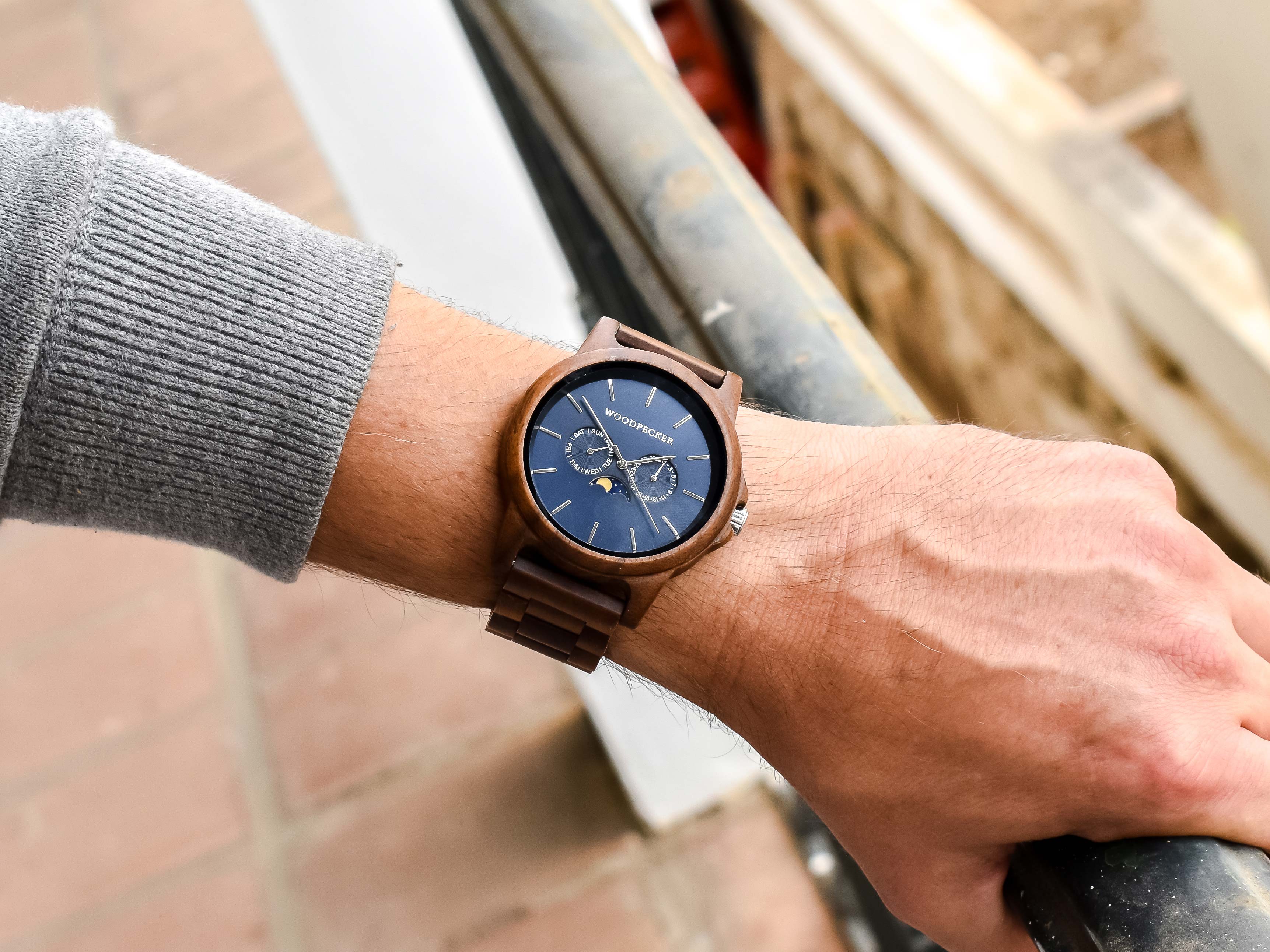 Heren Horloge – Walnotenhout, Kalender, Dial